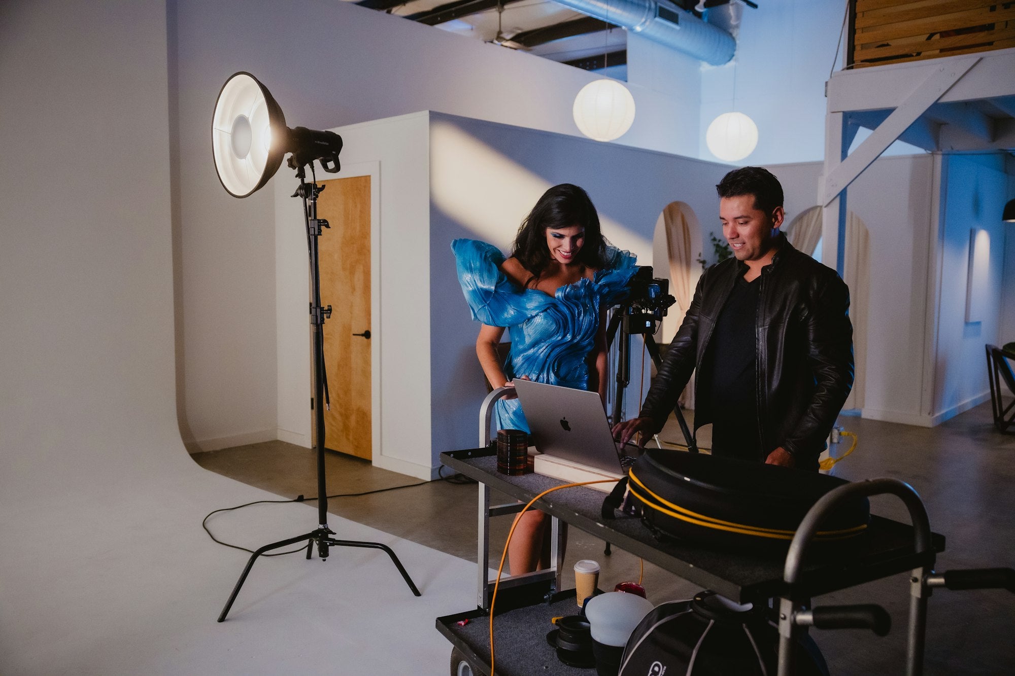 Introducing the MagMod Beauty Dish XL 20 – MagnetMod